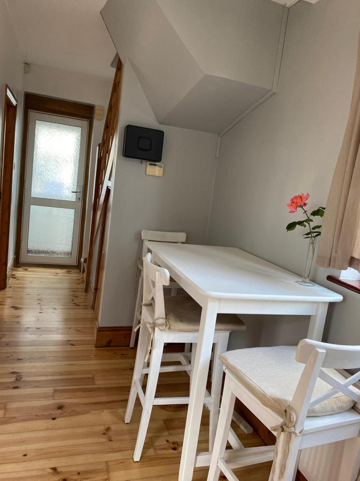 Lovely Rooms In West London Northolt  Eksteriør billede